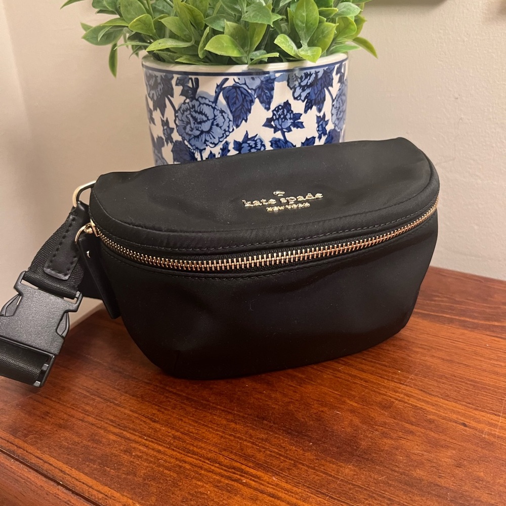 Kate Spade Nylon Fanny Pack. NWOT